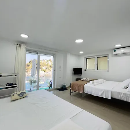 Διαμέρισμα Aronis Spyros Panoramic Seaview *
