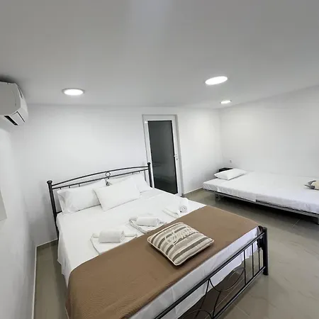 Aronis Spyros Panoramic Seaview Apartamento
