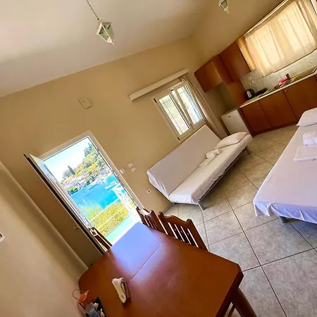 Aronis Spyros Panoramic Seaview Appartement Longós