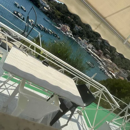 Aronis Spyros Panoramic Seaview * Longós