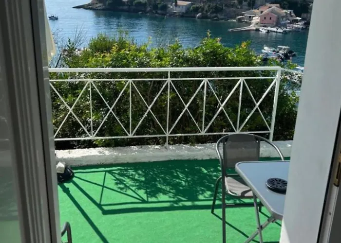 Aronis Spyros Panoramic Seaview *