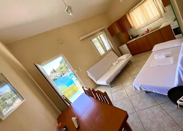Aronis Spyros Panoramic Seaview Appartement Longós