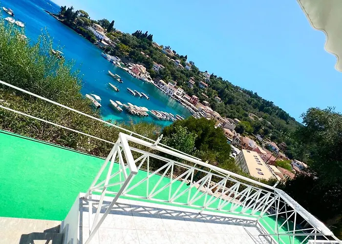 Aronis Spyros Panoramic Seaview *